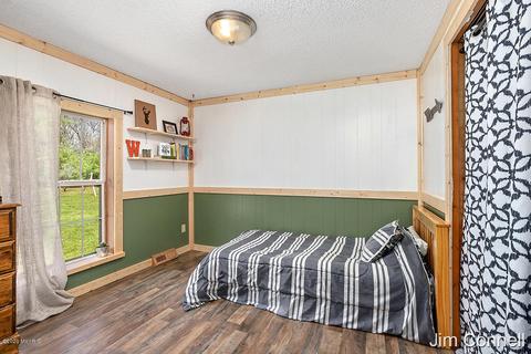 3288 E 96th St, Newaygo, MI 49337 photo 17