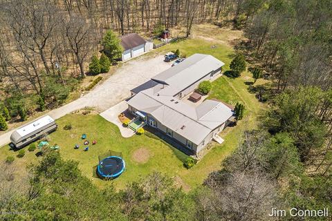 3288 E 96th St, Newaygo, MI 49337 photo 29