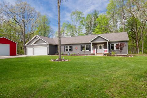 7032 35th St, Gobles, MI 49055 photo 1