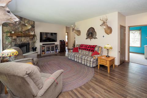 7032 35th St, Gobles, MI 49055 photo 7