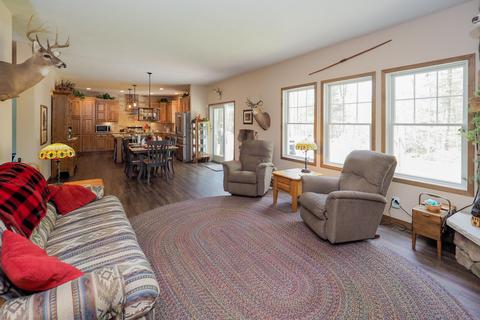 7032 35th St, Gobles, MI 49055 photo 9