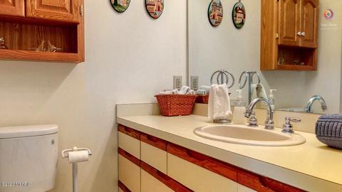 348 Mariners Cove Ct #33 C, Douglas, MI 49406 photo 22