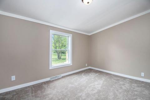 5745 Buffalo Rd, Buchanan, MI 49107 photo 16