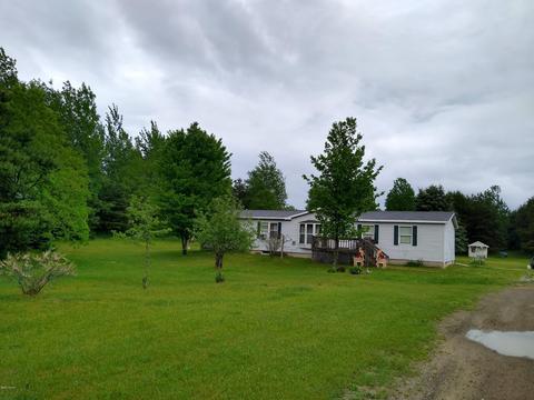 3221 Miller Rd, Sidney, MI 48885 photo 1