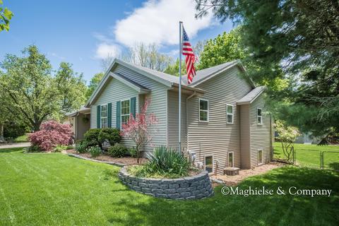 1982 Red Pine Ln, Dorr, MI 49323 photo 45