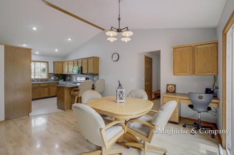 1982 Red Pine Ln, Dorr, MI 49323 photo 9