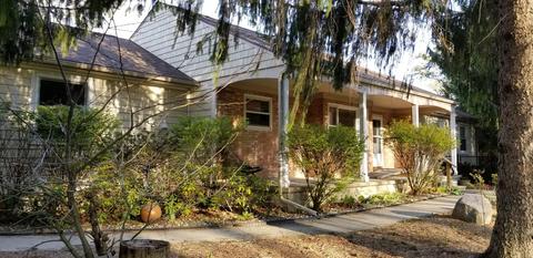 1869 Peavy Rd, Howell, MI 48843 photo 1