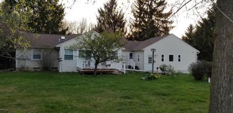 1869 Peavy Rd, Howell, MI 48843 photo 6