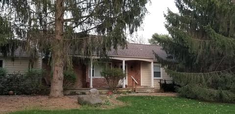 1869 Peavy Rd, Howell, MI 48843 photo 2