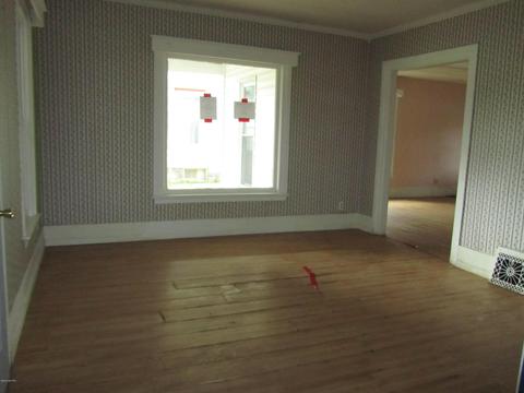 123 E Maple St, Climax, MI 49034 photo 2
