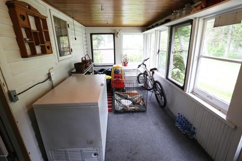 745 White Pigeon St, Constantine, MI 49042 photo 18