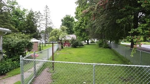745 White Pigeon St, Constantine, MI 49042 photo 4