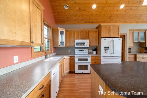 3073 146th Ave SW, Dorr, MI 49323 photo 35