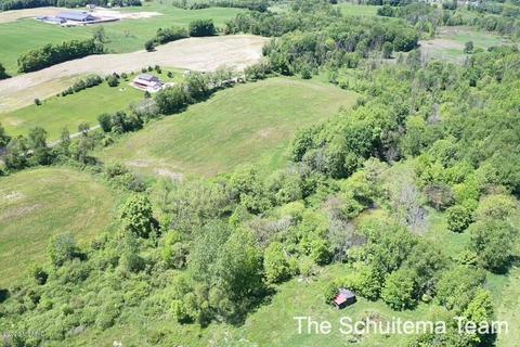 3073 146th Ave SW, Dorr, MI 49323 photo 13
