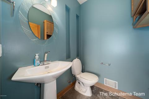 3073 146th Ave SW, Dorr, MI 49323 photo 39