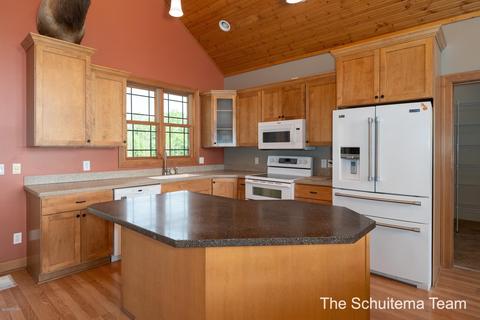 3073 146th Ave SW, Dorr, MI 49323 photo 33