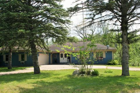 9580 Fulton St E, Ada, MI 49301 photo 2