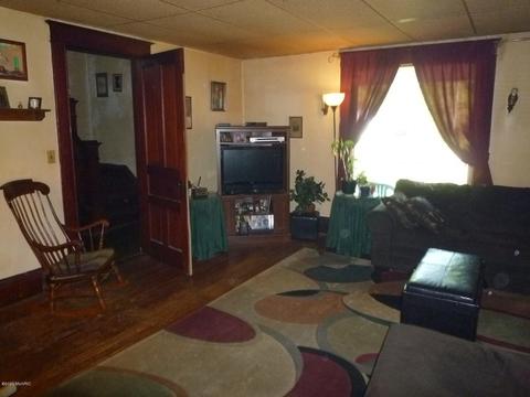 210 E Cass St, Schoolcraft, MI 49087 photo 2