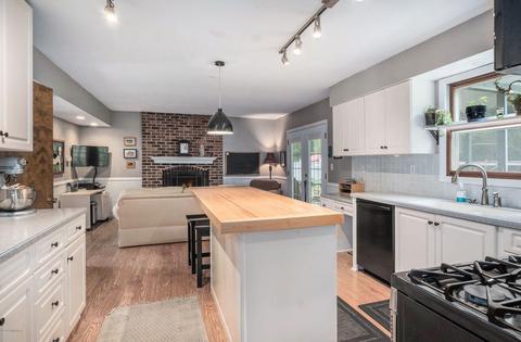 756 Wright Ln, Marshall, MI 49068 photo 5