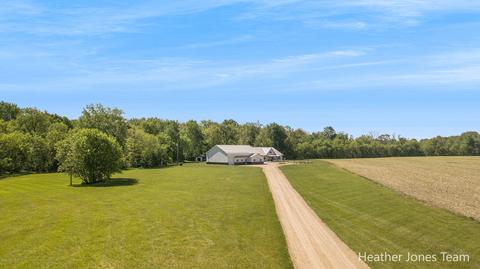 8872 E Spencer Rd, Crystal, MI 48818 photo 49