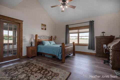 8872 E Spencer Rd, Crystal, MI 48818 photo 23