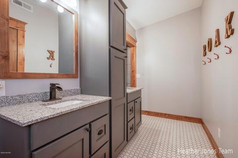 8872 E Spencer Rd, Crystal, MI 48818 photo 34
