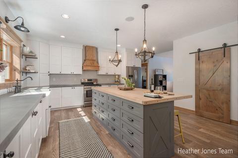 8872 E Spencer Rd, Crystal, MI 48818 photo 10