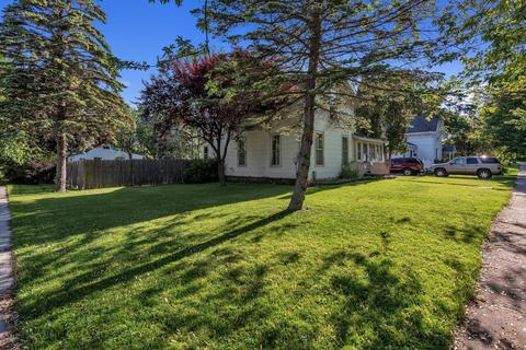 230 W North St, Ithaca, MI 48847 photo 4