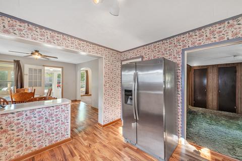 230 W North St, Ithaca, MI 48847 photo 15