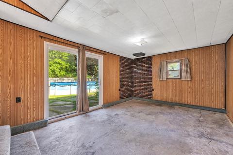 230 W North St, Ithaca, MI 48847 photo 26