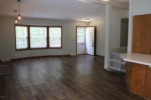 8514 Godfrey Rd, Belding, MI 48809 photo 10
