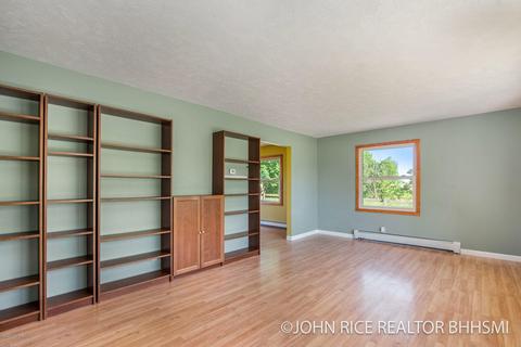 6752 Jackson Rd, Saranac, MI 48881 photo 19