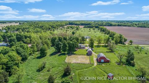 6752 Jackson Rd, Saranac, MI 48881 photo 4