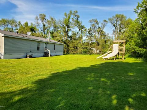 9913 Button Rd, Belding, MI 48809 photo 4