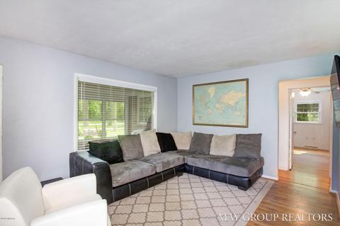7536 Knapp St NE, Ada, MI 49301 photo 2