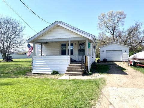 204 Mill St, Bronson, MI 49028 photo 1