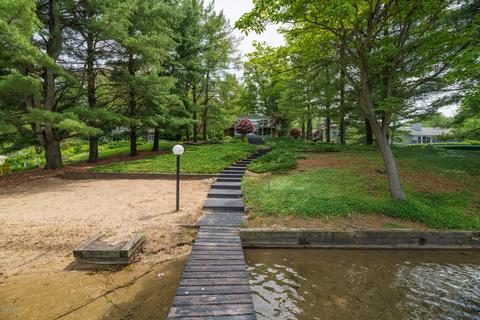 155 S Lake Doster Dr, Plainwell, MI 49080 photo 79