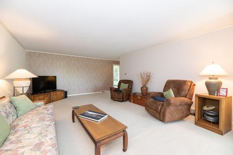 155 S Lake Doster Dr, Plainwell, MI 49080 photo 6
