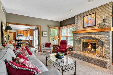 710 Pendleton Dr NE, Comstock Park, MI 49321 photo 17