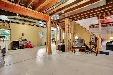 710 Pendleton Dr NE, Comstock Park, MI 49321 photo 30