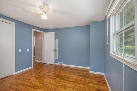 985 Miller Rd, Plainwell, MI 49080 photo 10