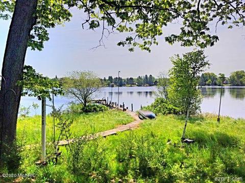 5686 N Utter Dr, Irons, MI 49644 photo 3