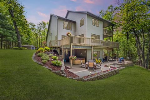 9739 Cecilia Ct, Baldwin, MI 49304 photo 1