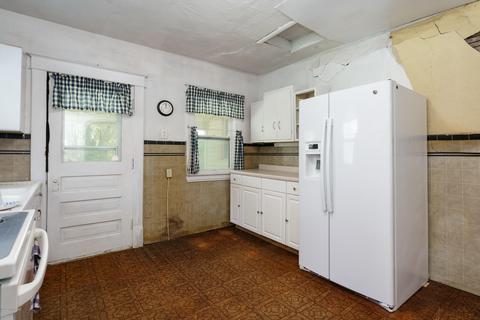 9863 Douglas Ave, Plainwell, MI 49080 photo 19
