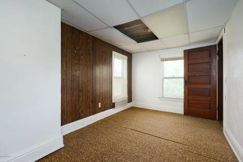 9863 Douglas Ave, Plainwell, MI 49080 photo 27