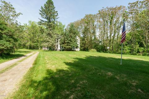 9863 Douglas Ave, Plainwell, MI 49080 photo 9