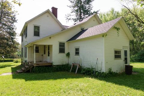 9863 Douglas Ave, Plainwell, MI 49080 photo 3