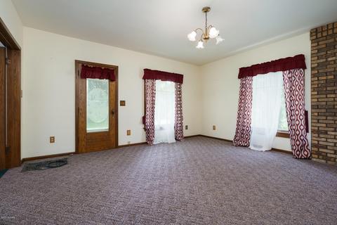 9863 Douglas Ave, Plainwell, MI 49080 photo 15