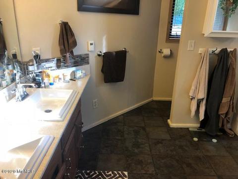 19042 E Brandywine Dr, Gobles, MI 49055 photo 25