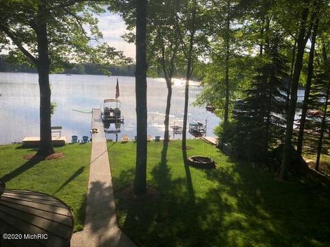 19042 E Brandywine Dr, Gobles, MI 49055 photo 6